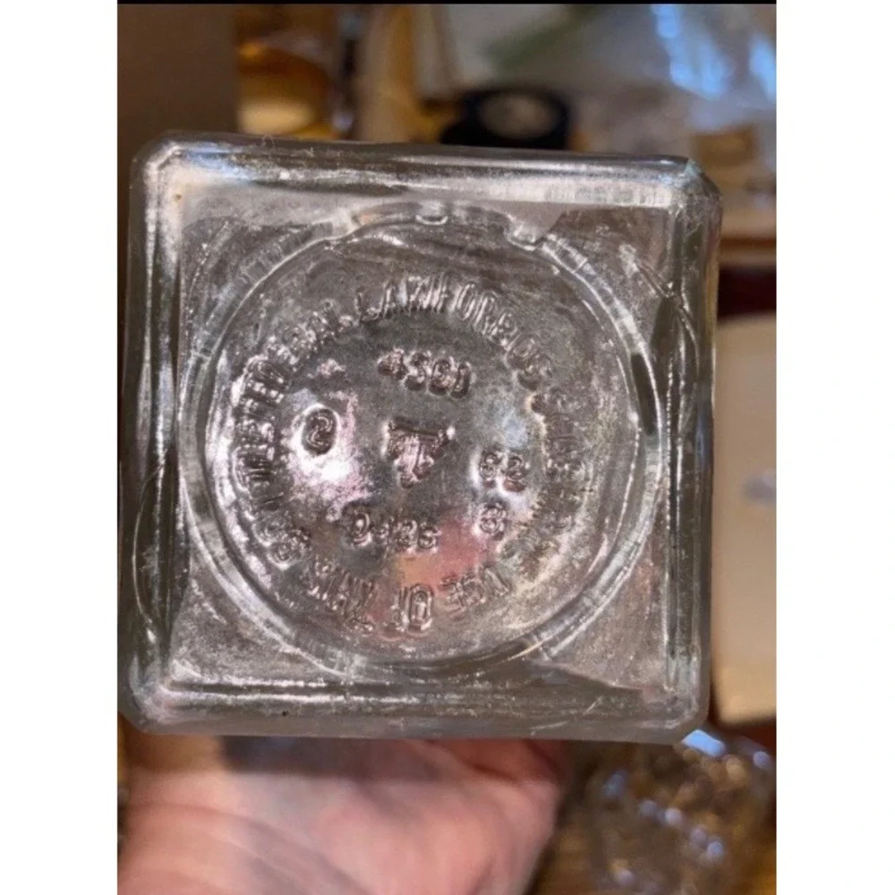 Vintage Federal Glass Diamond Point Liquor Decanter Square Bottle with Stopper